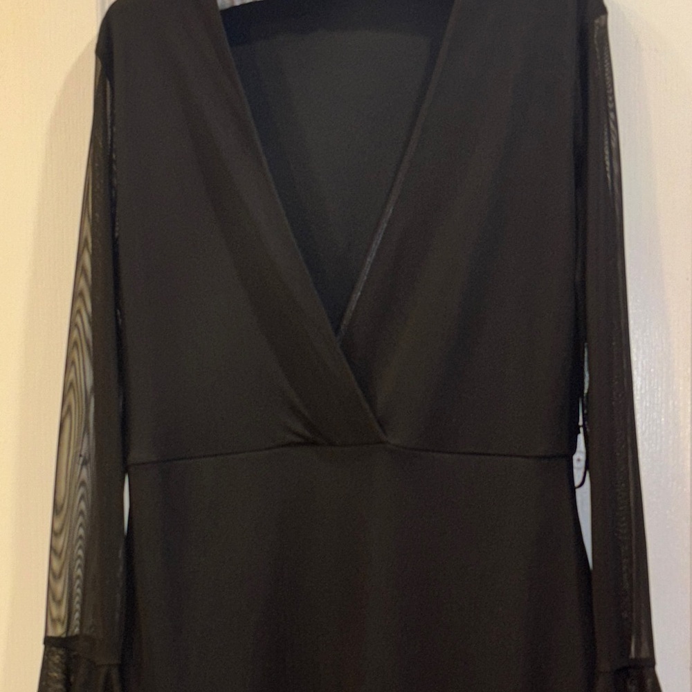 PRETTY LITTLE THING BRAND…BLACK FAUX WRAP DRESS WITH SHEER BELL SLEEVES LARGE